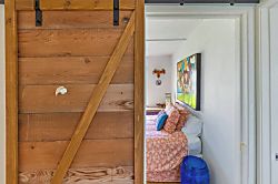 Oceanfront Art Gallery Retreat