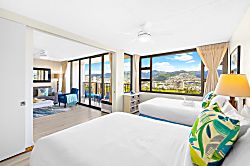 Waikiki Banyan 2811 T2