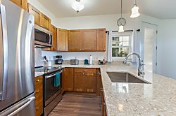 Modern North Shore Getaway