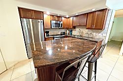 Maui Banyan Penthouse 3 Bedroom Unit
