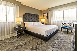 Aston Waikiki Beach Tower 2BOV3