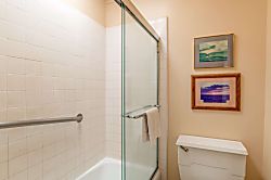 Kahana Sunset Resort A6