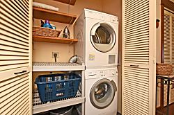 Kaanapali Royal D302 - In unit washer and dryer