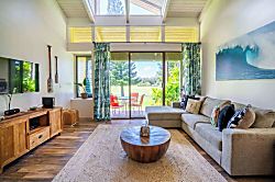 Turtle Bay Surf-Inspired Condo with AC