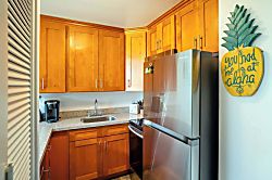 Turtle Bay Surf-Inspired Condo with AC