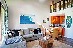 Turtle Bay Surf-Inspired Condo with AC