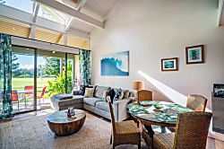 Turtle Bay Surf-Inspired Condo with AC
