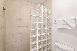 Country Club Villas 334