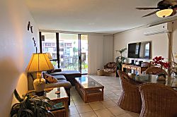 Ho'onanea at Kamaole Sands