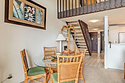Napili Point NAP-C42 - The table is set, the ambiance is right—welcome to the perfect place to dine, unwind,