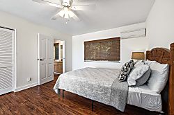 Holualoa Village Oceanview Estate: Honu Hale