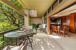Kapalua Ridge Villas 1412 - Indoor, outdoor living at its finest. Please note the grill has been removed but there are