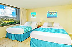 Waikiki Banyan 1007 T2