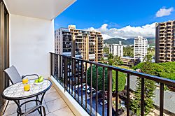 Waikiki Banyan 1007 T2