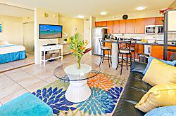 Waikiki Banyan 1007 T2