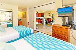 Waikiki Banyan 1007 T2