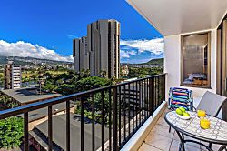 Waikiki Banyan 1007 T2