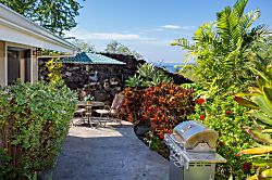 Hale Nani Loa - White Sands Beach Home