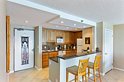 Valley Isle Resort 605