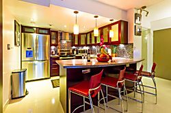 Ilikai Adjoining Suites