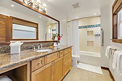 Hale Makai at Diamond Head