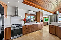 Hale Makai at Diamond Head