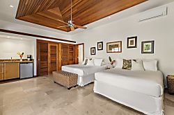 Hale Makai at Diamond Head