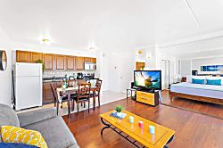 Waikiki Banyan 3612 T1