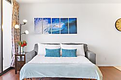 Waikiki Banyan 3612 T1