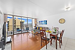 Waikiki Banyan 3612 T1