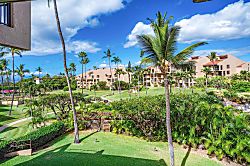 Kamaole Sands 6-303 - Property grounds