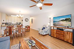 Kamaole Sands 6-303 - Living area