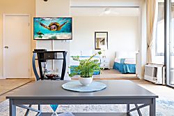 Waikiki Banyan 3709 Tower 1