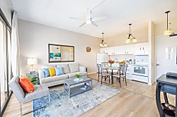 Waikiki Banyan 3709 Tower 1