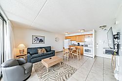 Waikiki Banyan Tower 2 Suite 3704