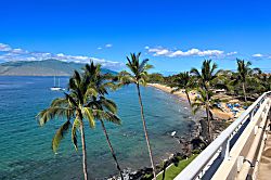 Royal Mauian Remodeled Condo