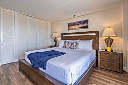 Ilikai Hotel 19th Floor