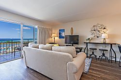 Ilikai Hotel 19th Floor