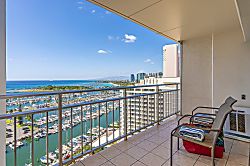 Ilikai Hotel 19th Floor