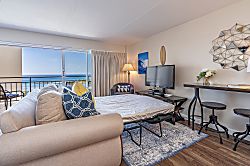 Ilikai Hotel 19th Floor