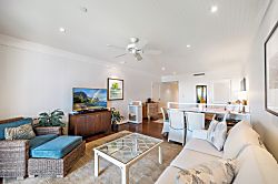 Villa 302: Penthouse Level