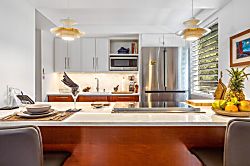 Ohia Cottage: Your Coastal Retreat