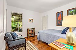 Ohia Cottage: Your Coastal Retreat