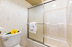 Kihei Akahi Resort Unit B103