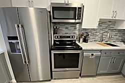 Waikiki High-Rise Ocean View Condo 2BR/2BA