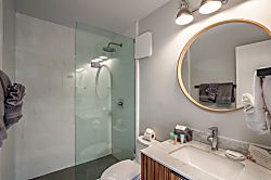 Leinaala Oceanfront #304