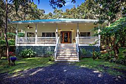 Hale Mauka Rainforest Retreat