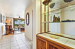 Kahalu'u Bay Villas 103