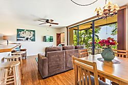 Kahalu'u Bay Villas 103