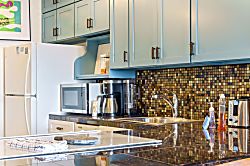 Kona Pacific Condo #E632